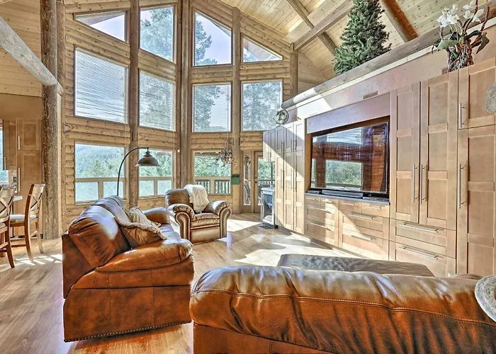 Luxe Natl Forest With Huge Deck Holiday home Prescott
